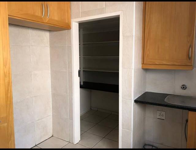 4 BEDROOM PROPERTY TO RENT IN SUNDOWNER